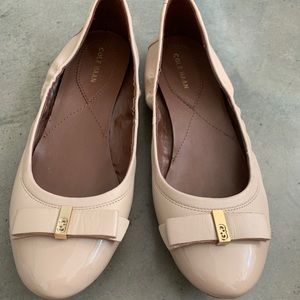 Cole Haan Blush leather ballet flats w comfy soles